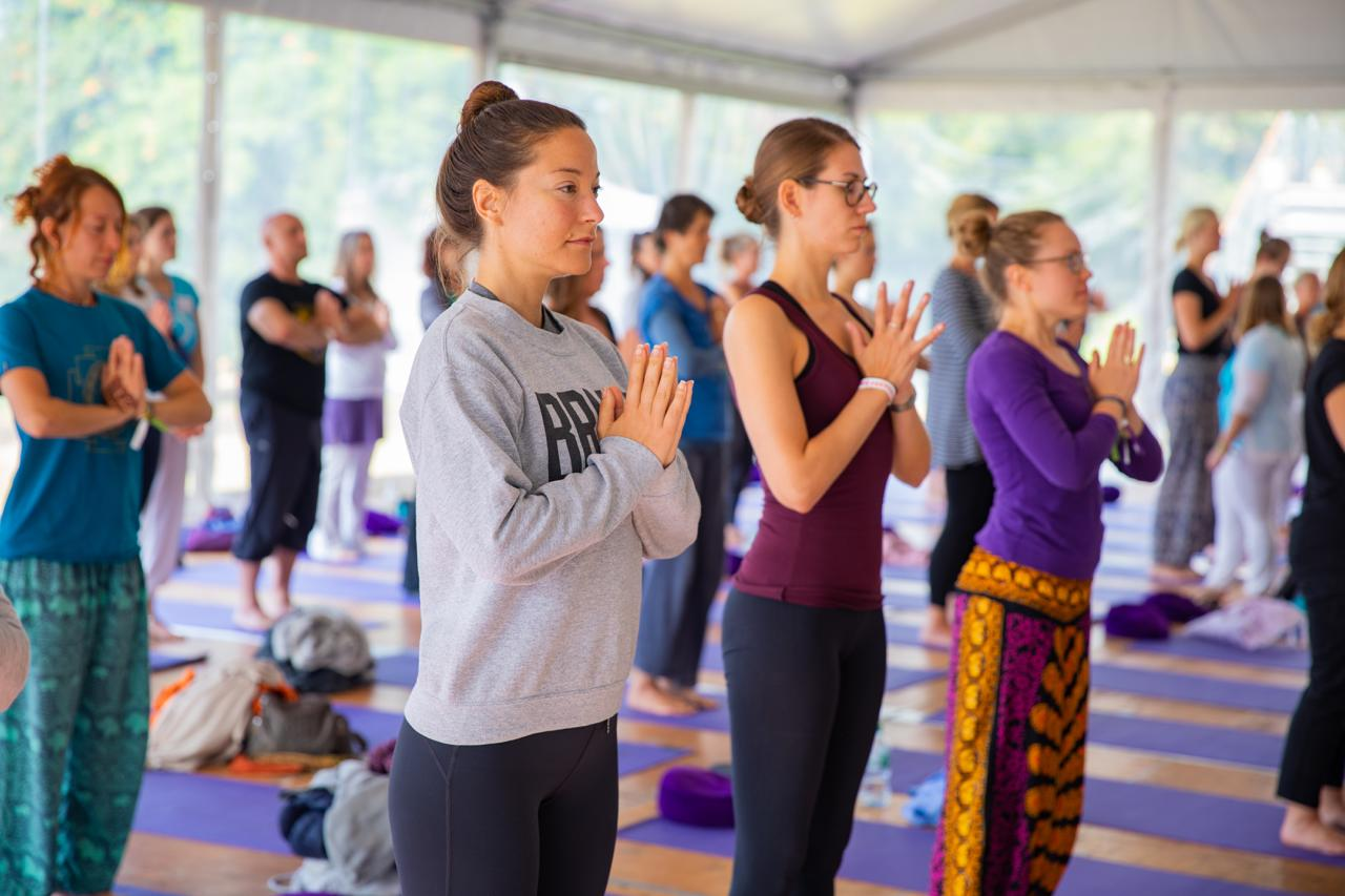 Cours Babaji Surya Namaskar avec Yagnadasi - 18 août 2025